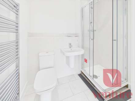 Dickens Place, Kents Hill, Image 12