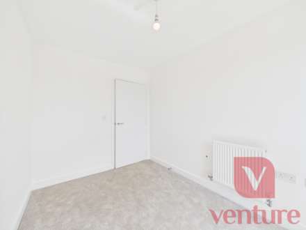 Dickens Place, Kents Hill, Image 15