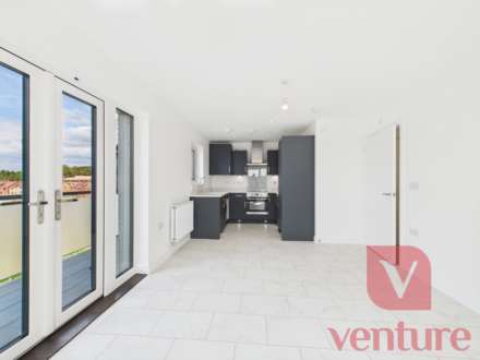 Dickens Place, Kents Hill, Image 5