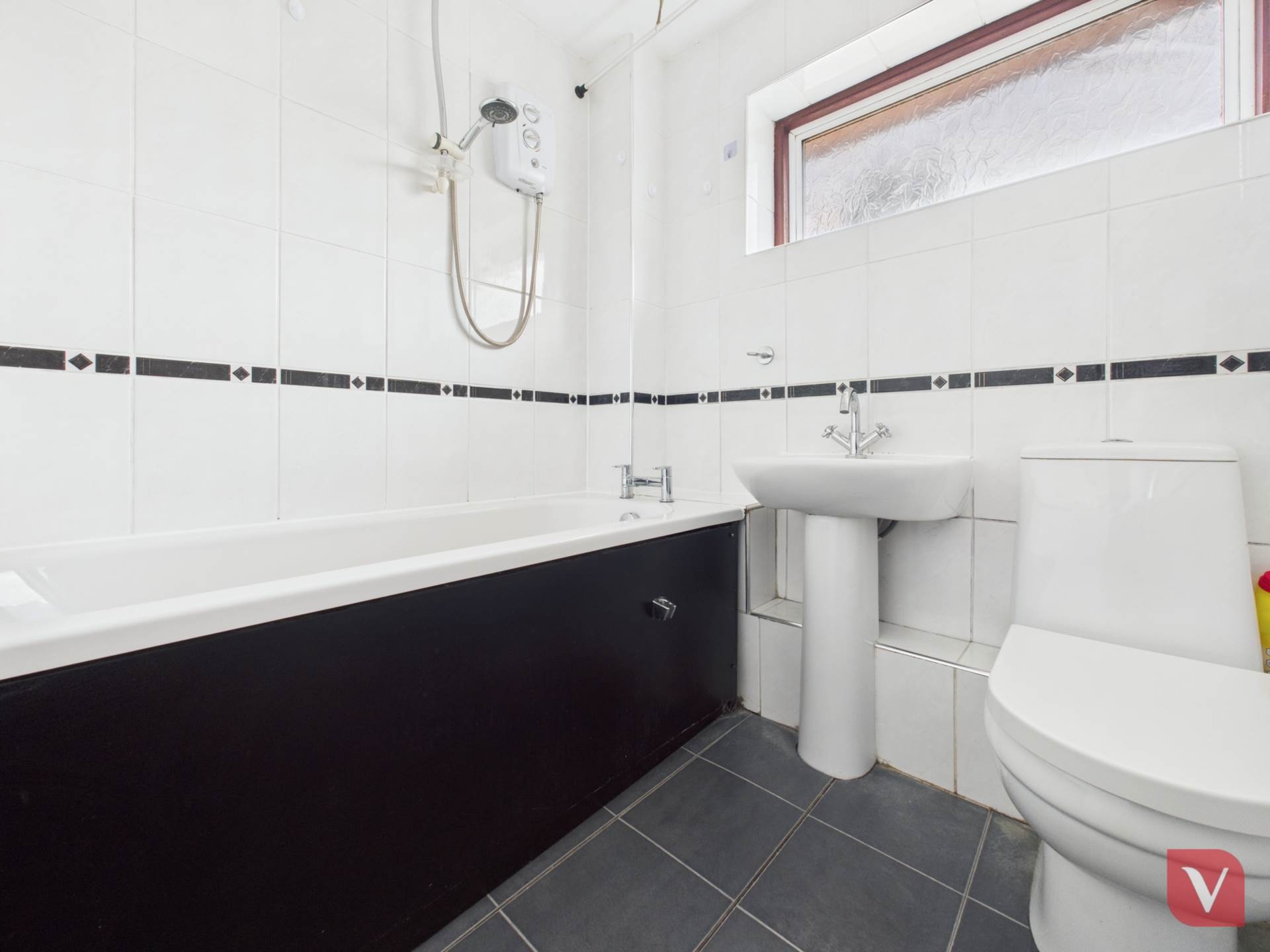 Holgate Drive, Luton, Image 10