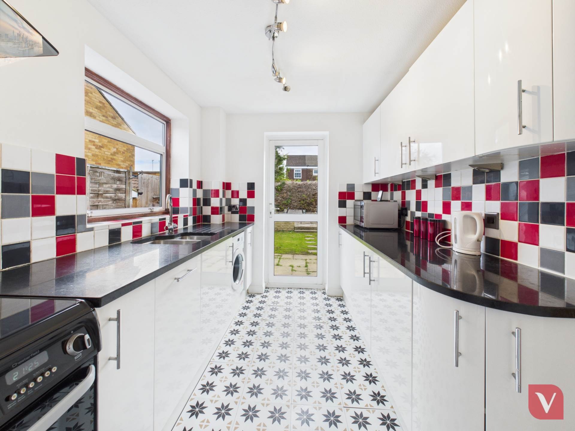 Holgate Drive, Luton, Image 2
