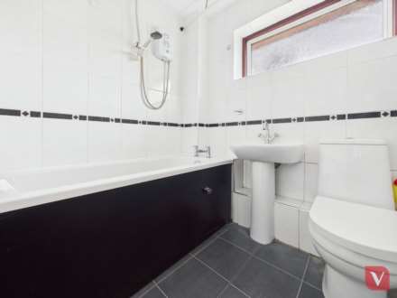 Holgate Drive, Luton, Image 10