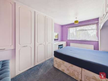 Holgate Drive, Luton, Image 5