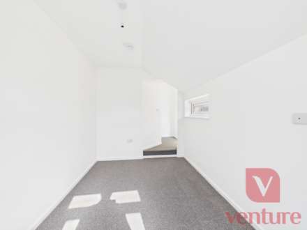 Room, Palk Road, Wellingborough