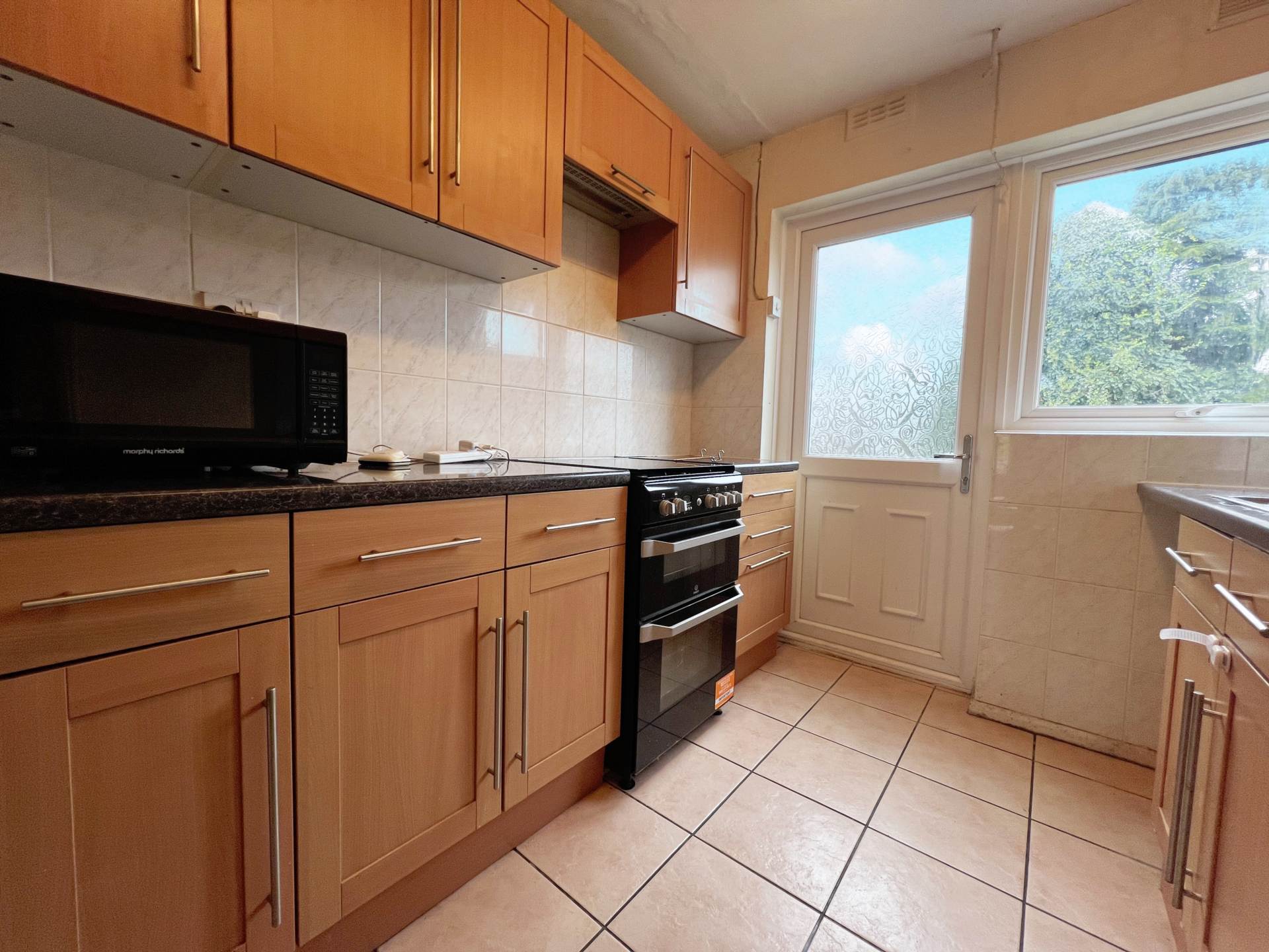 Kirkwood Road, Luton, Image 5