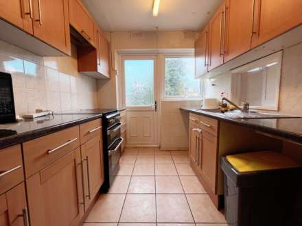 Kirkwood Road, Luton, Image 6