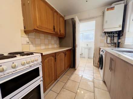 Victoria Street, Dunstable, Image 11