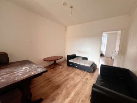 Victoria Street, Dunstable, Image 5