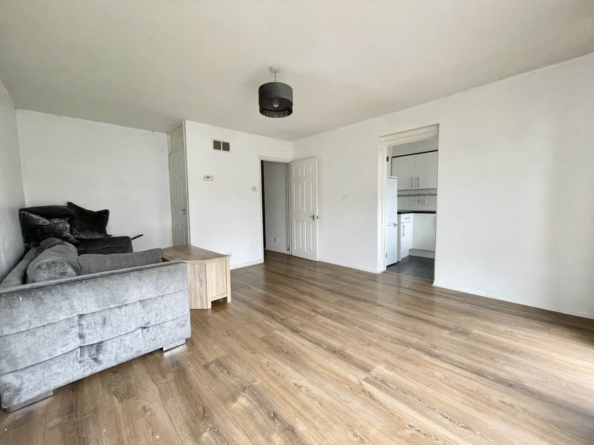 Elderberry Close, Luton, Image 3