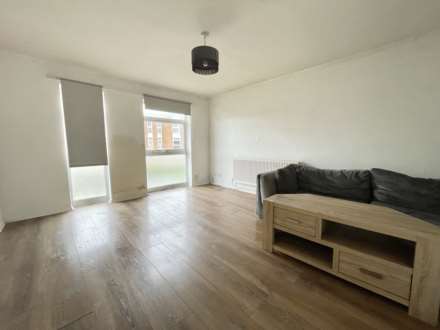 Elderberry Close, Luton, Image 2