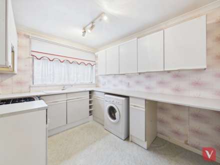Dawlish Road, Luton, Image 4