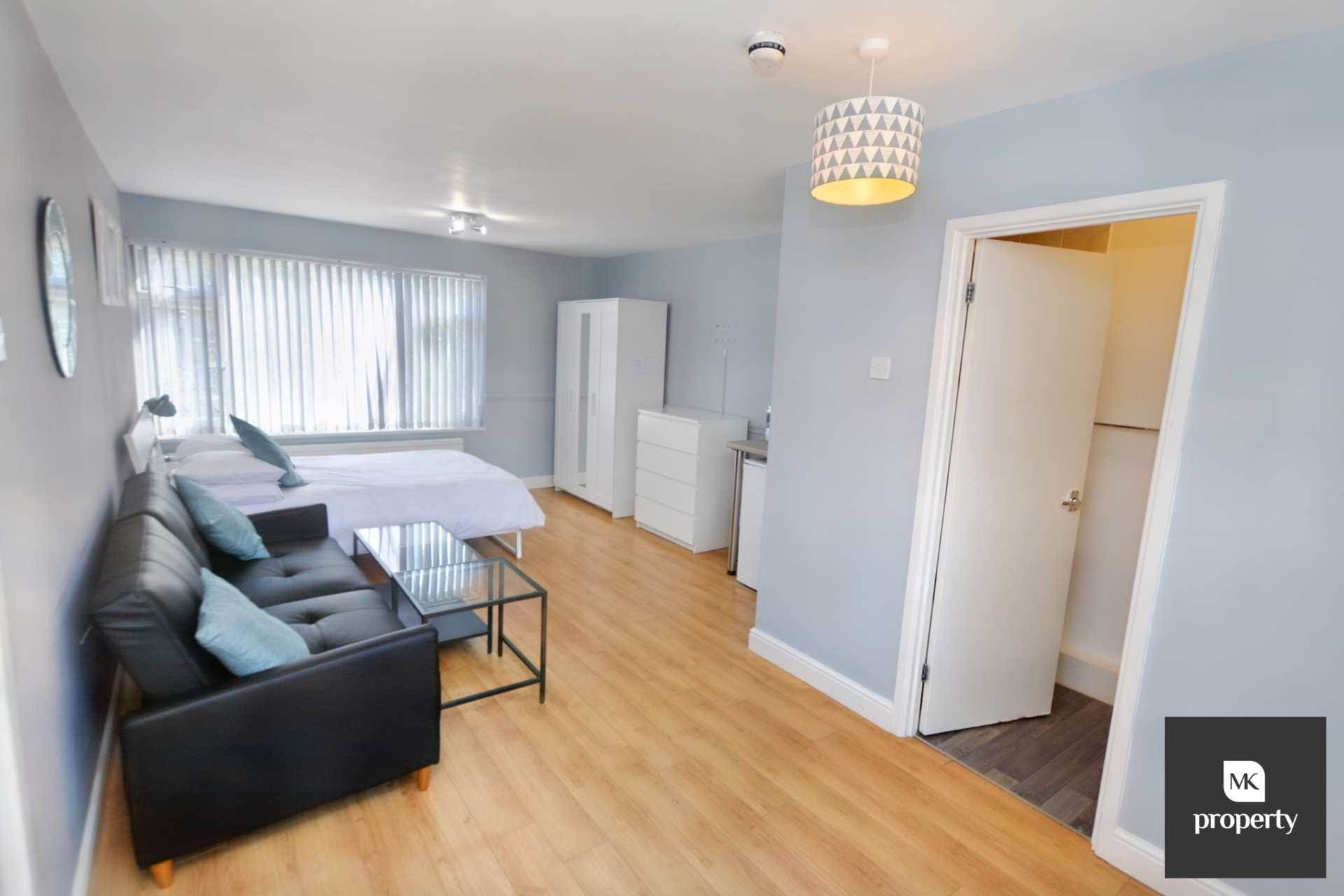 South Ninth Street, Milton Keynes, Image 3