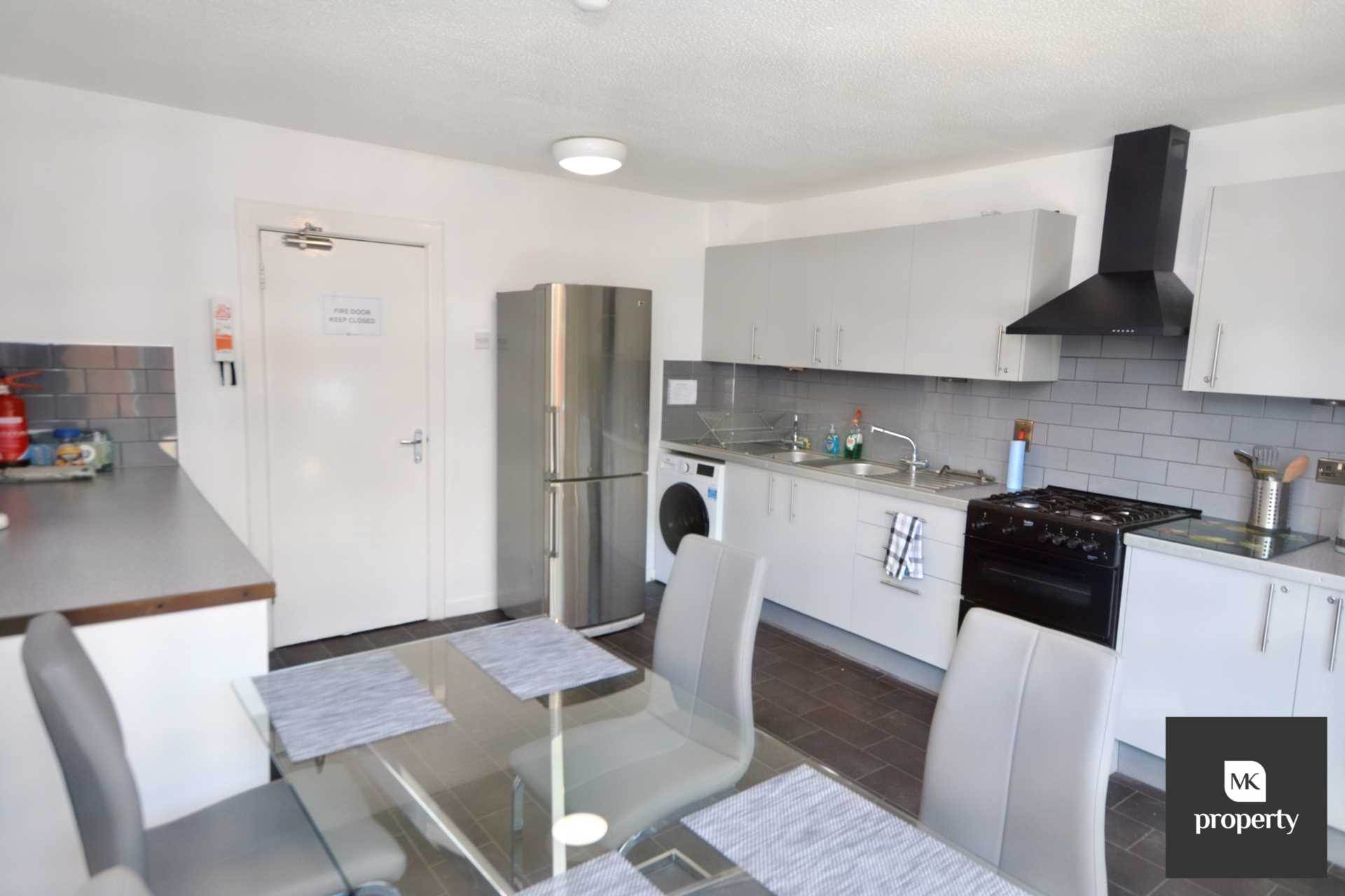 South Ninth Street, Milton Keynes, Image 5