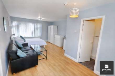 South Ninth Street, Milton Keynes, Image 3