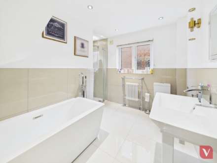 Ravensden Road, Bedford, Image 6
