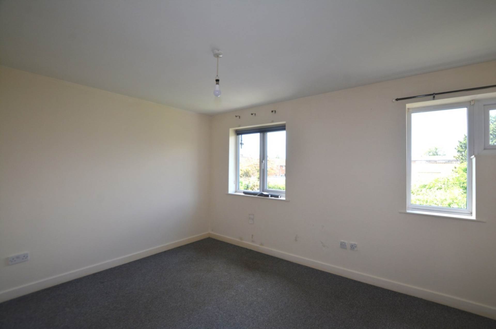 Willow Brook Road, Corby, Image 5