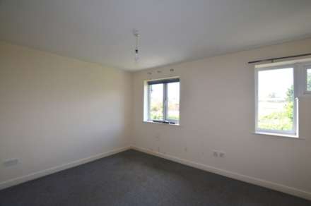Willow Brook Road, Corby, Image 5