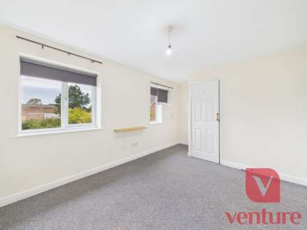 Willow Brook Road, Corby, Image 7