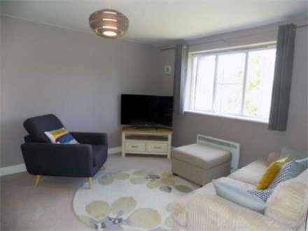 Monarch Way, Leighton Buzzard, Image 2