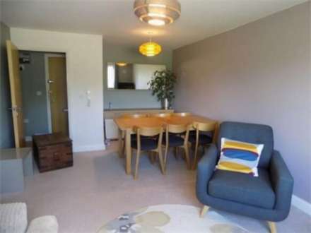 Monarch Way, Leighton Buzzard, Image 5