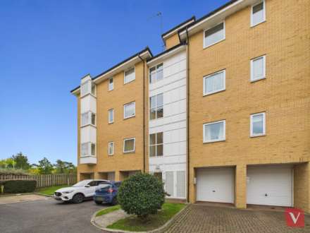 2 Bedroom Apartment, Calvie Croft, Hodge Lea