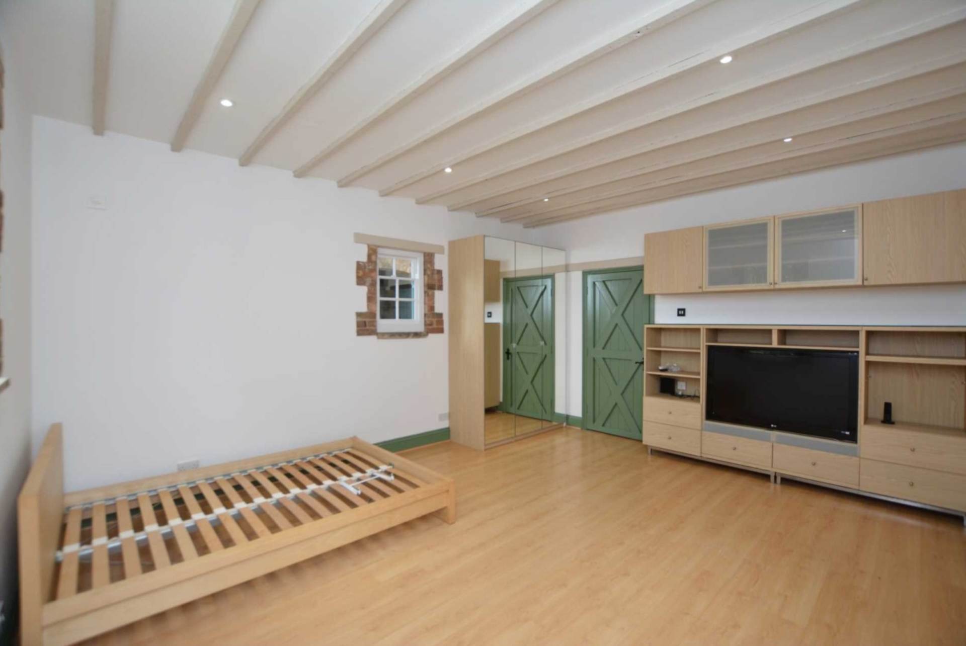 Pury Hill Farm, Alderton, Image 1