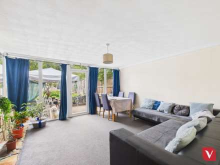 Mentieth Close, Bletchley, Image 3
