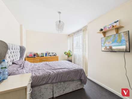 Mentieth Close, Bletchley, Image 9