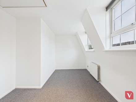 Pollys Yard, Newport Pagnell, Image 7