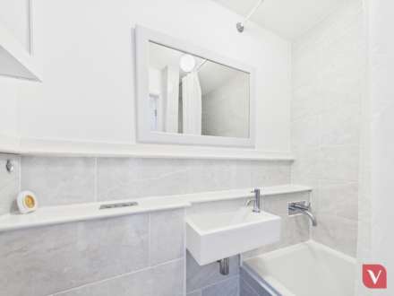 Pollys Yard, Newport Pagnell, Image 9