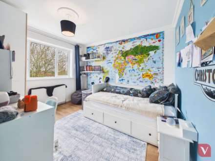 Somerset Avenue, Luton, Image 12