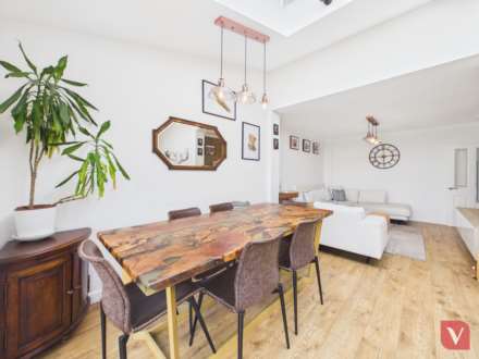 Somerset Avenue, Luton, Image 3