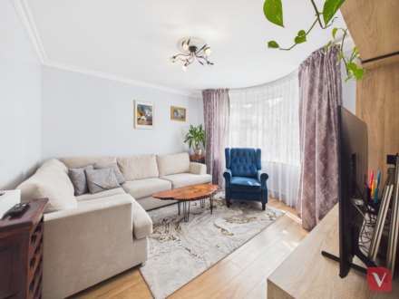 Somerset Avenue, Luton, Image 4