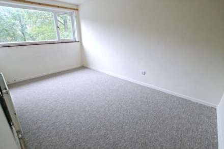 Tulla Court, Milton Keynes, Image 5