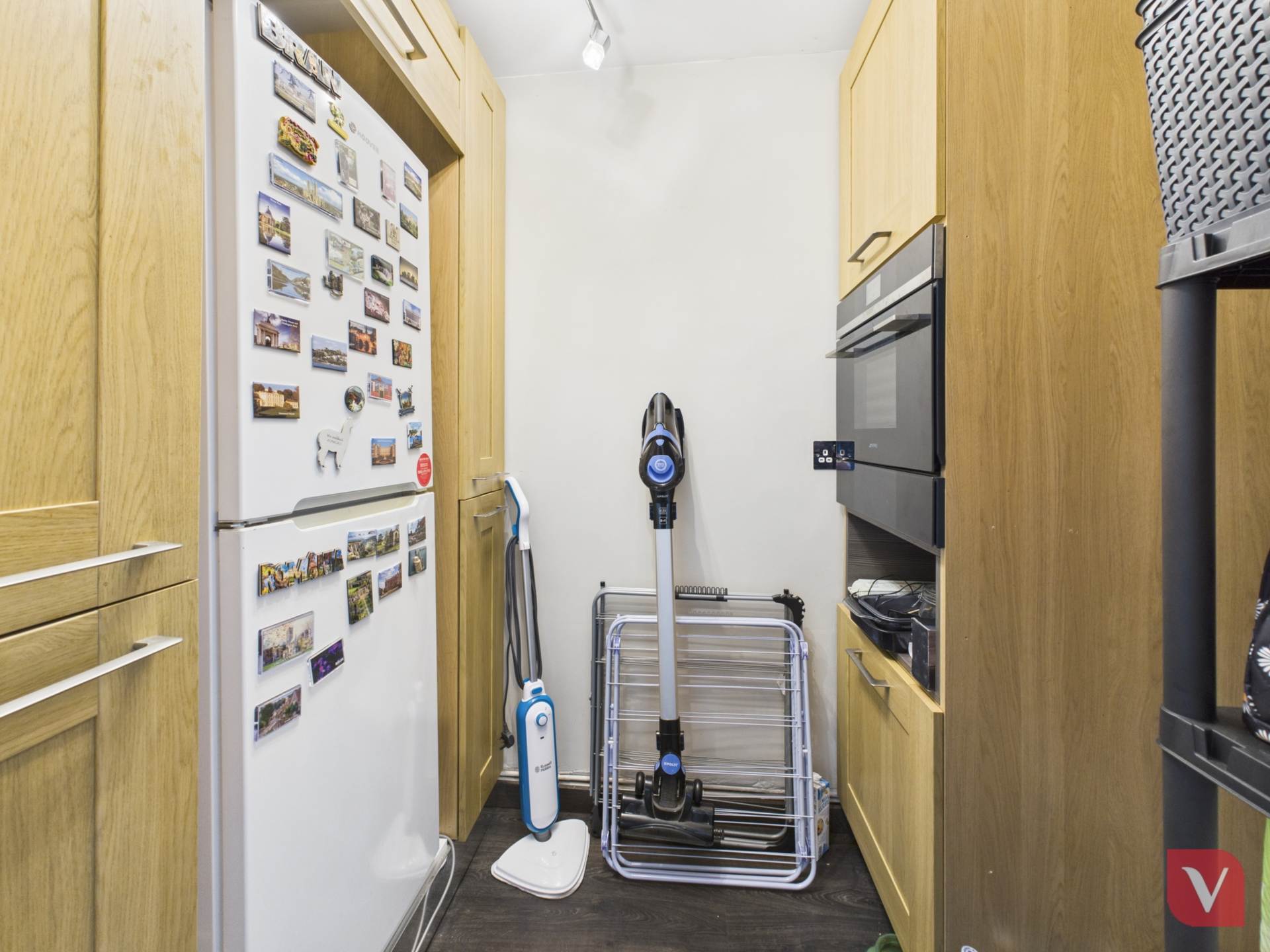 Petersfield Gardens, Luton, Image 11