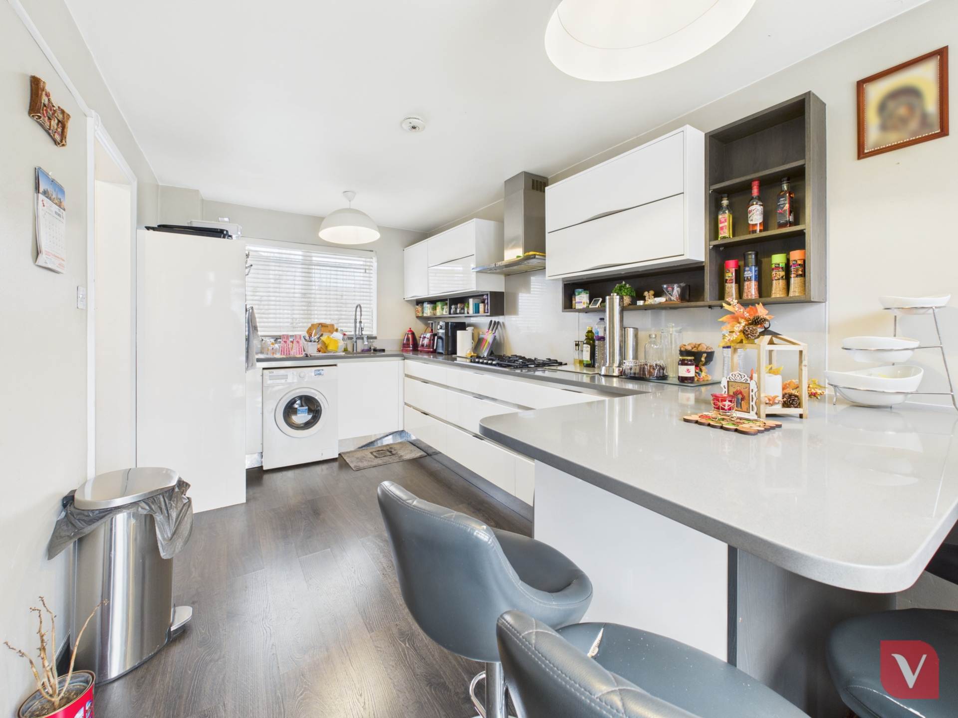 Petersfield Gardens, Luton, Image 3