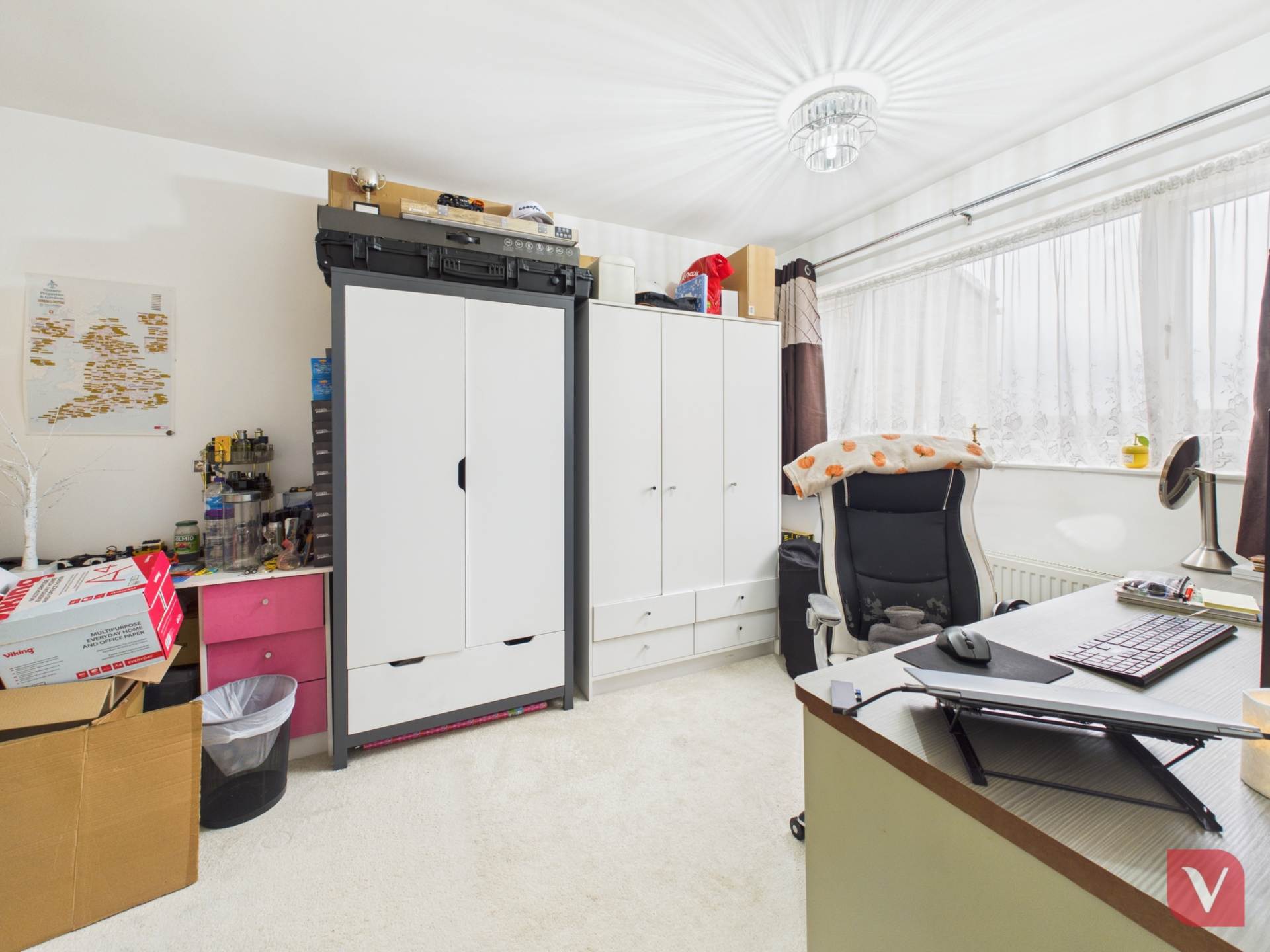 Petersfield Gardens, Luton, Image 5