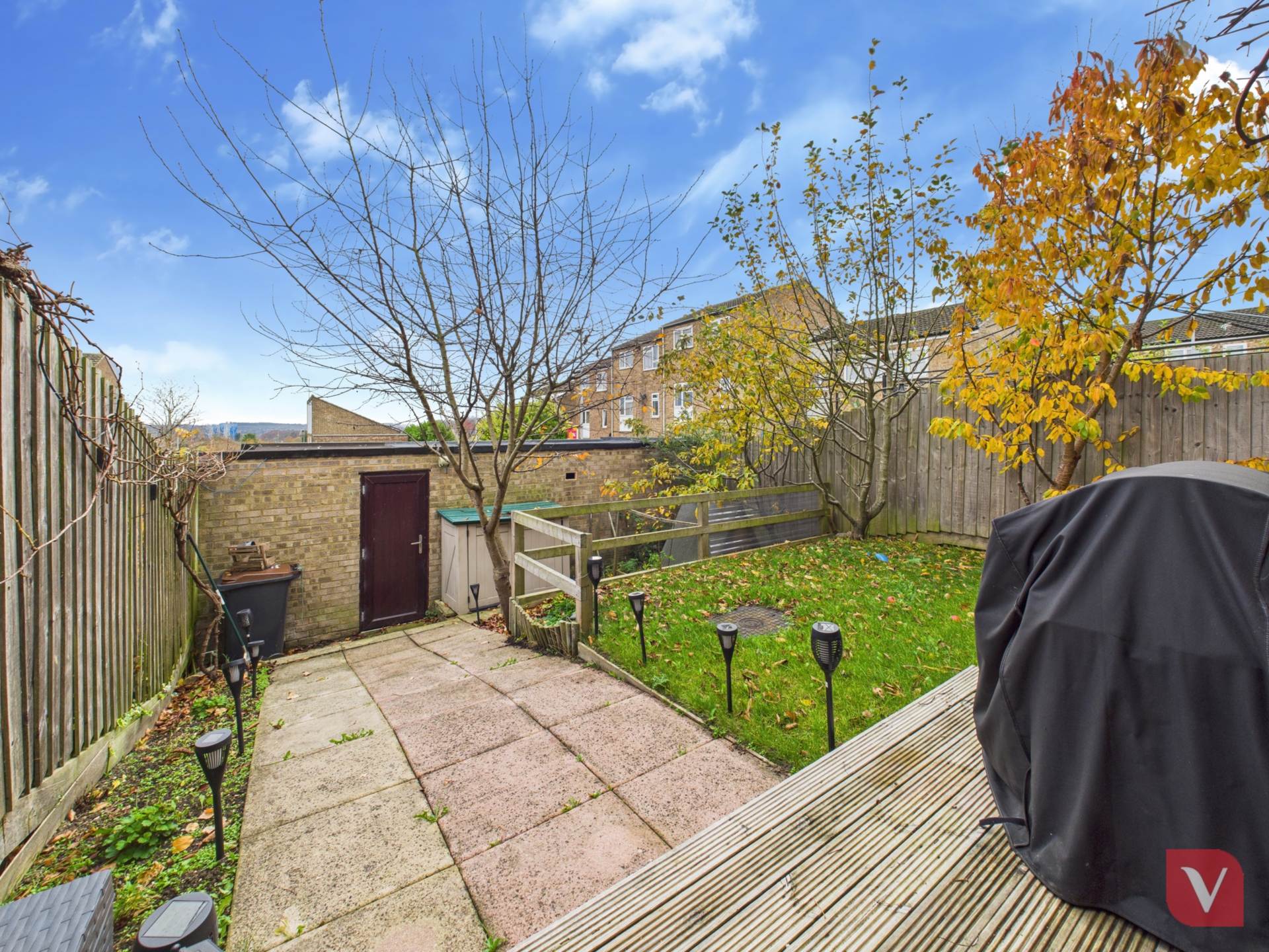 Petersfield Gardens, Luton, Image 7