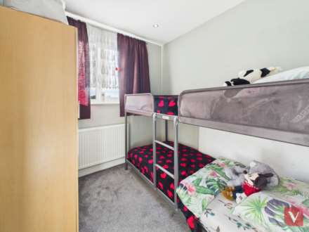 Crawley Green Road, Luton, Image 14