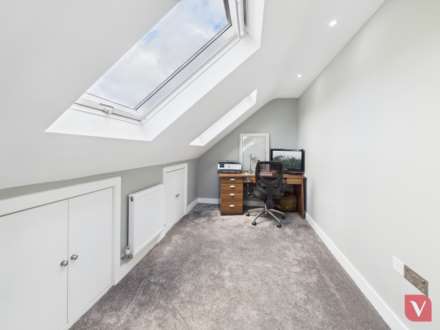 Crawley Green Road, Luton, Image 6