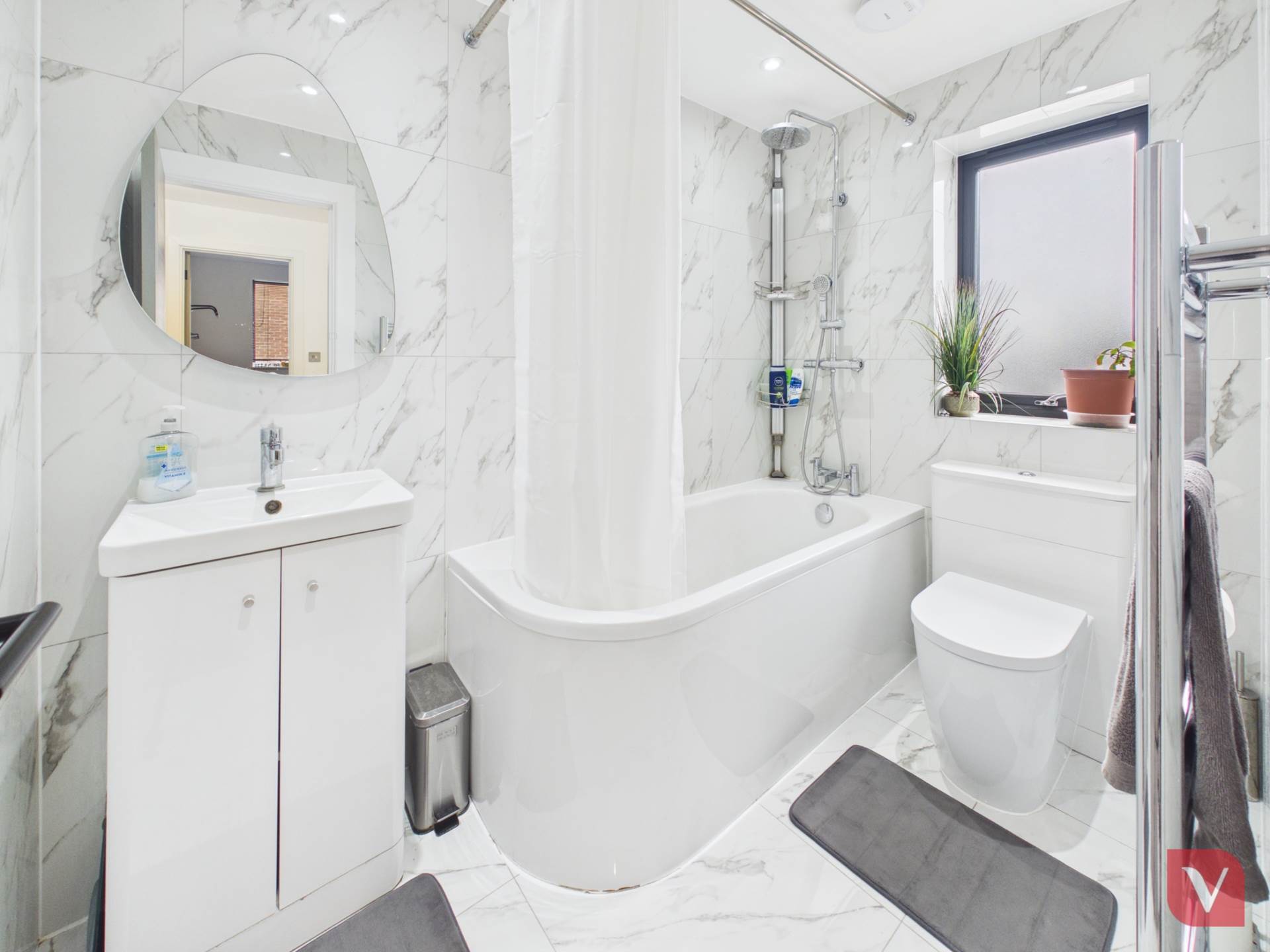 Compton Avenue, Luton, Image 8