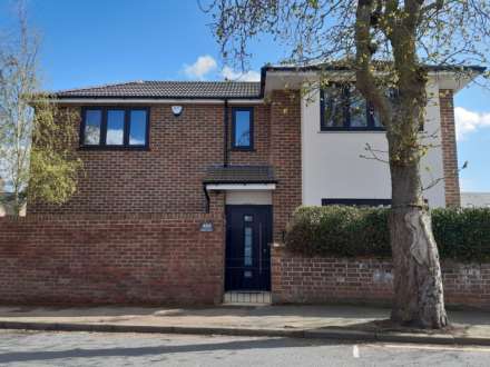 Compton Avenue, Luton, Image 1