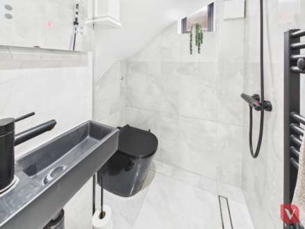 Compton Avenue, Luton, Image 11