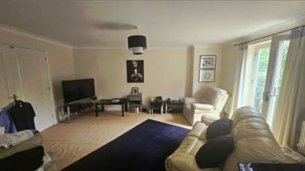 Darwin Close, Milton Keynes, Image 3