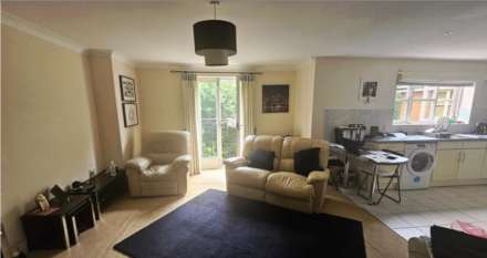 Darwin Close, Milton Keynes, Image 4