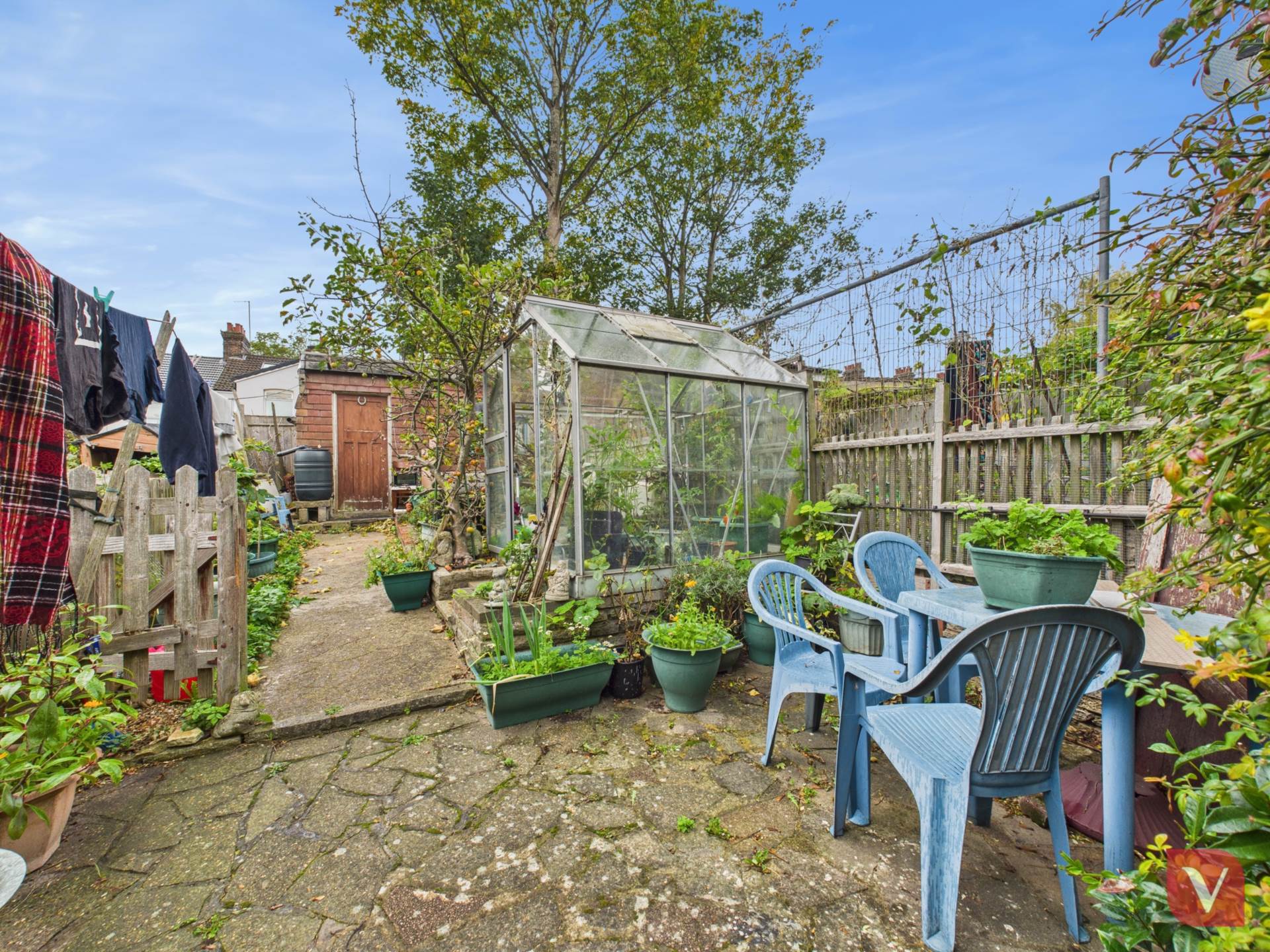 Warwick Road West, Luton, Image 10