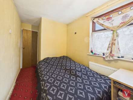 Warwick Road West, Luton, Image 8