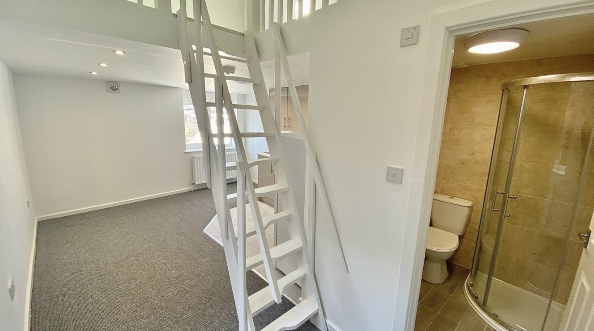 High Street, Rushden, Image 2