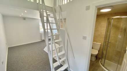 High Street, Rushden, Image 2