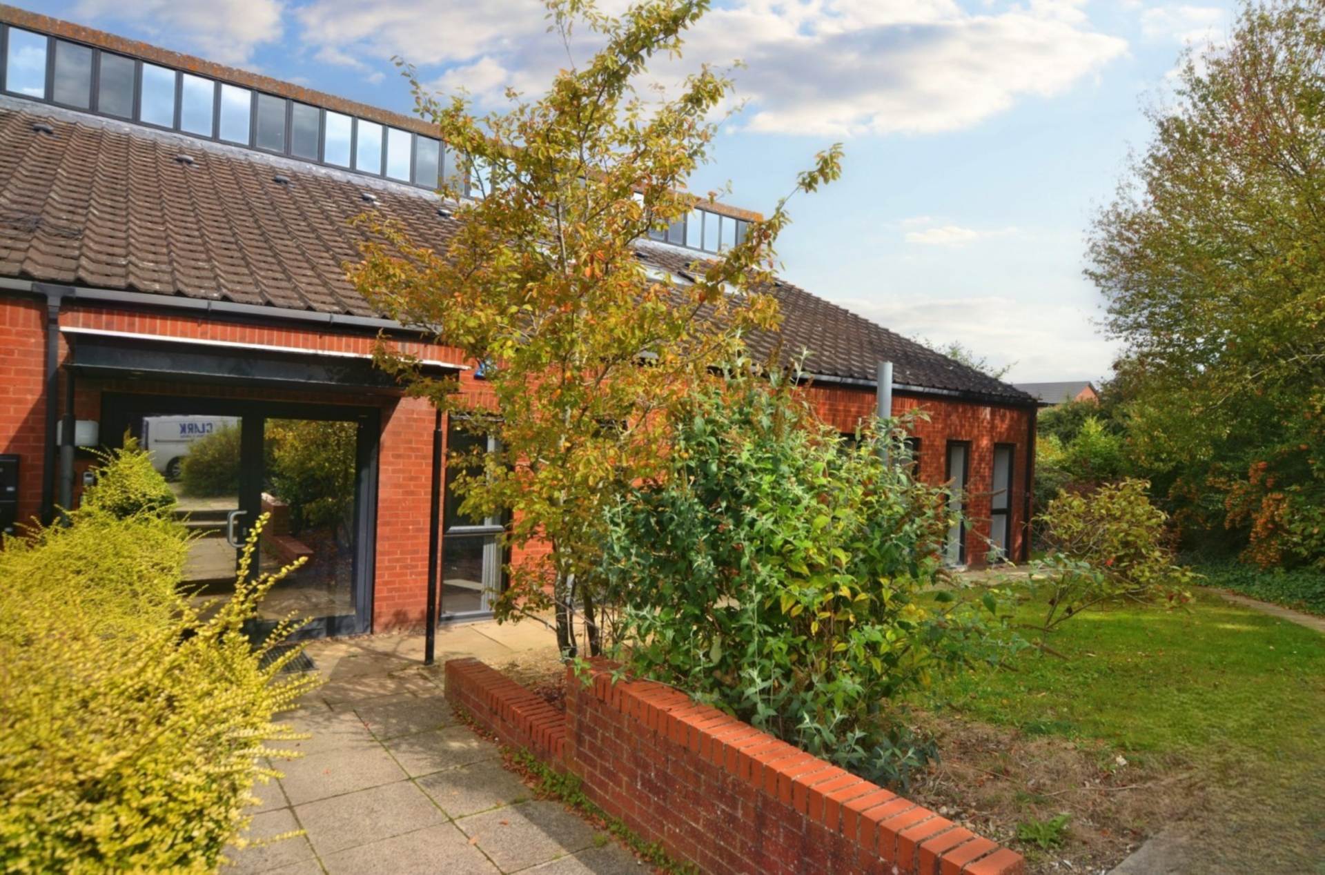 Walker Avenue, Milton Keynes, Image 1